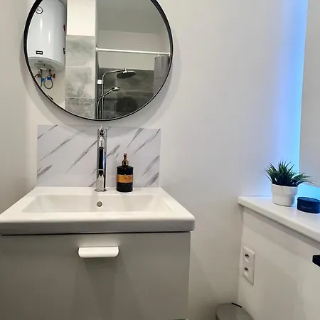 Stylish In Eveles Street Apartman Riga