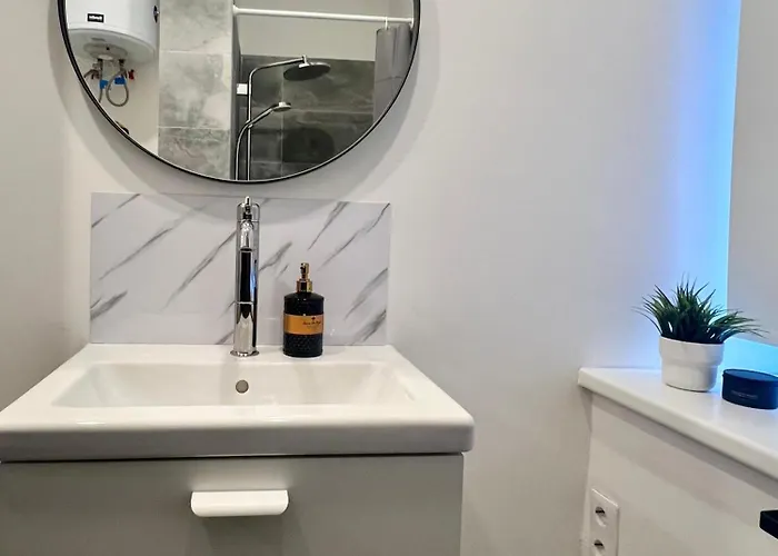 Stylish In Eveles Street Апартаменты Рига